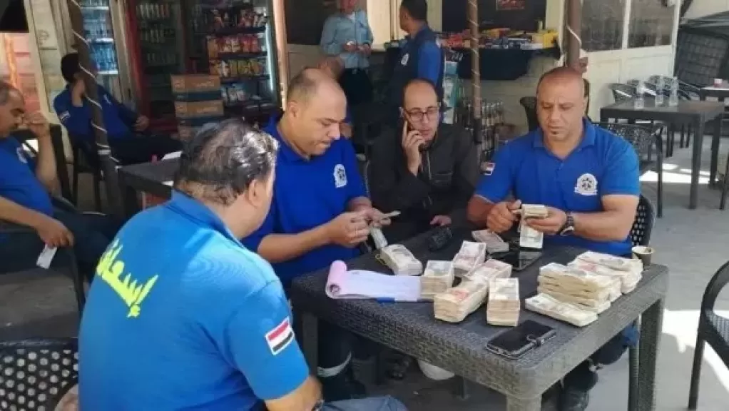 خط أحمر