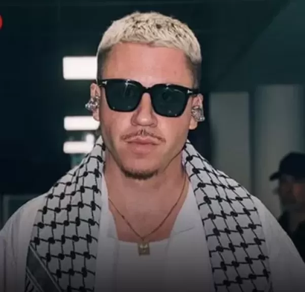 خط أحمر