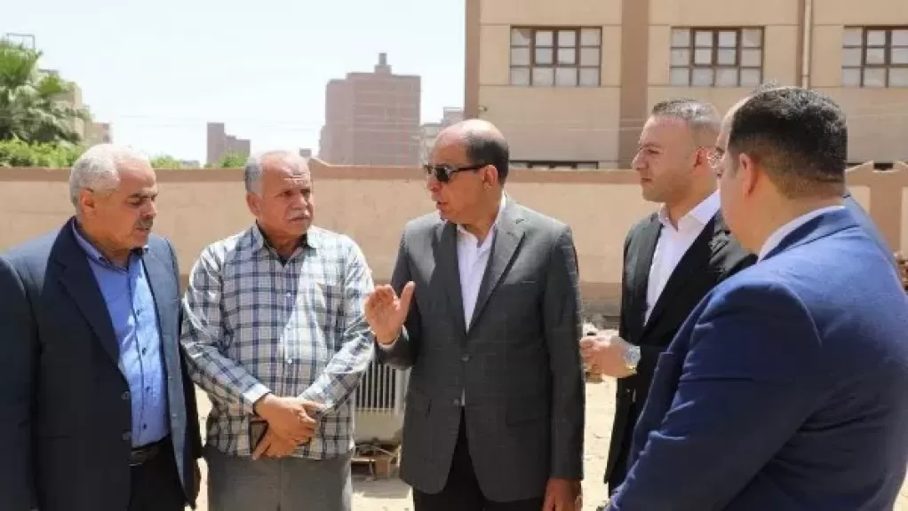 خط أحمر