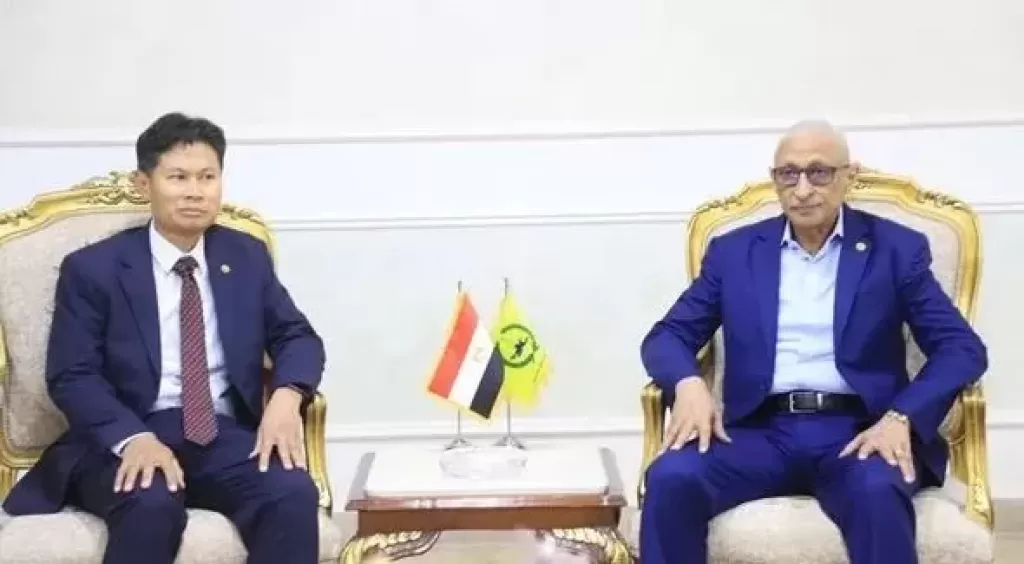 خط أحمر