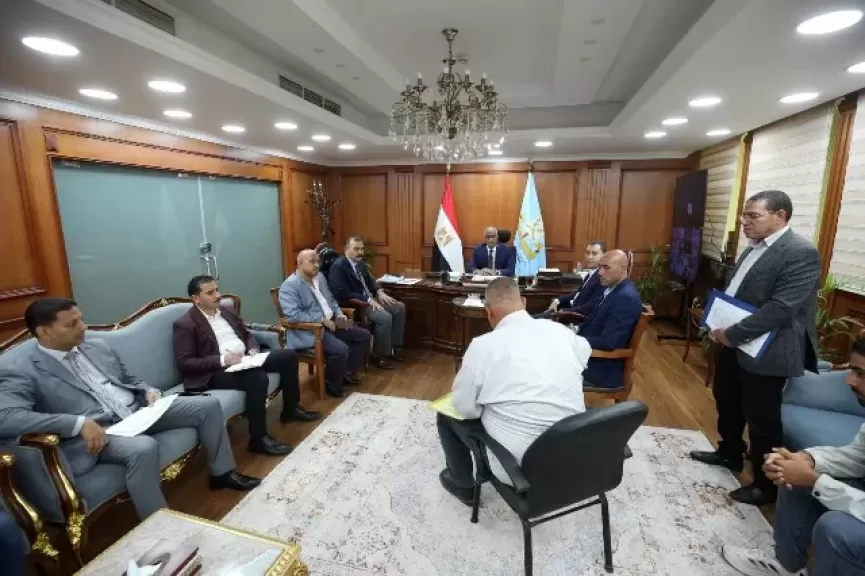 خط أحمر