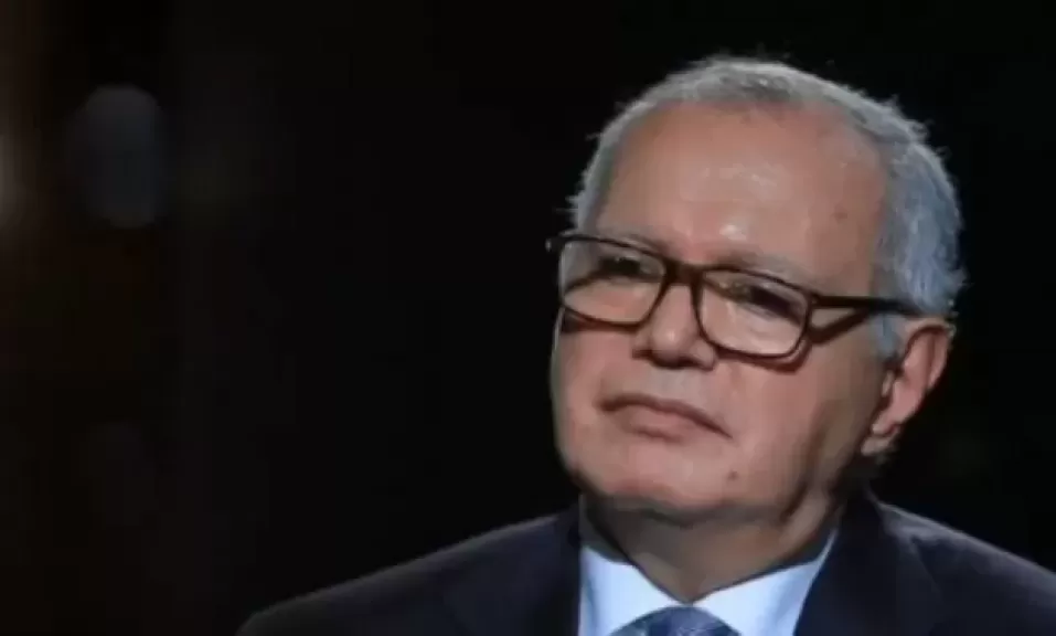 خط أحمر