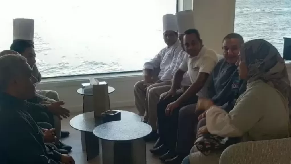 خط أحمر