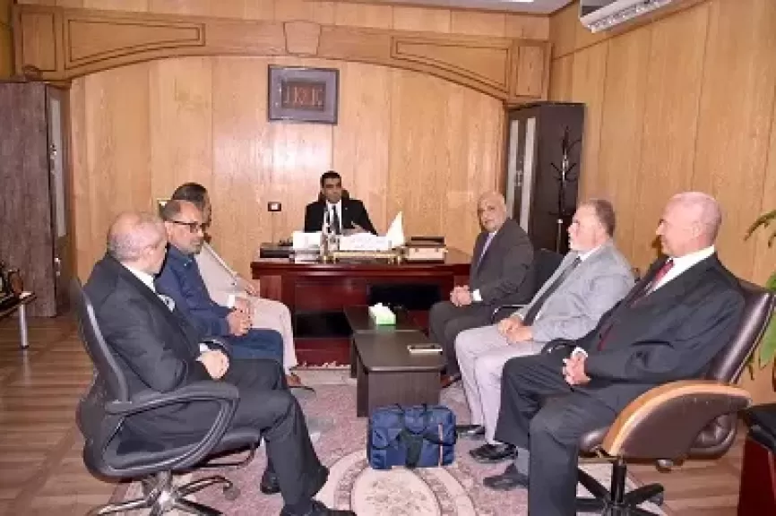 خط أحمر