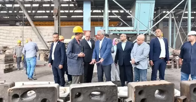 وزير الدولة للإنتاج الحربي يتابع كفاءة التشغيل ومعدلات الإنتاج بشركة حلوان للمسبوكات