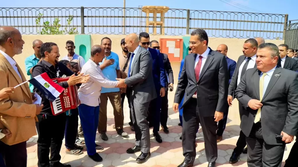 خط أحمر
