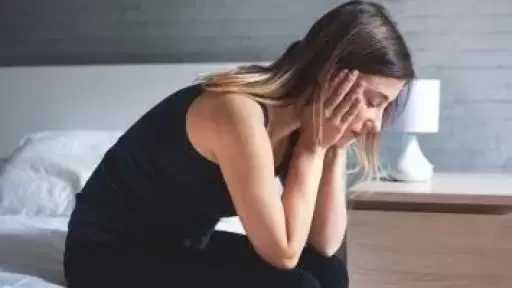 تشعر بالدوخة فجأة.. 6 أسباب شائعة لا يجب تجاهلها