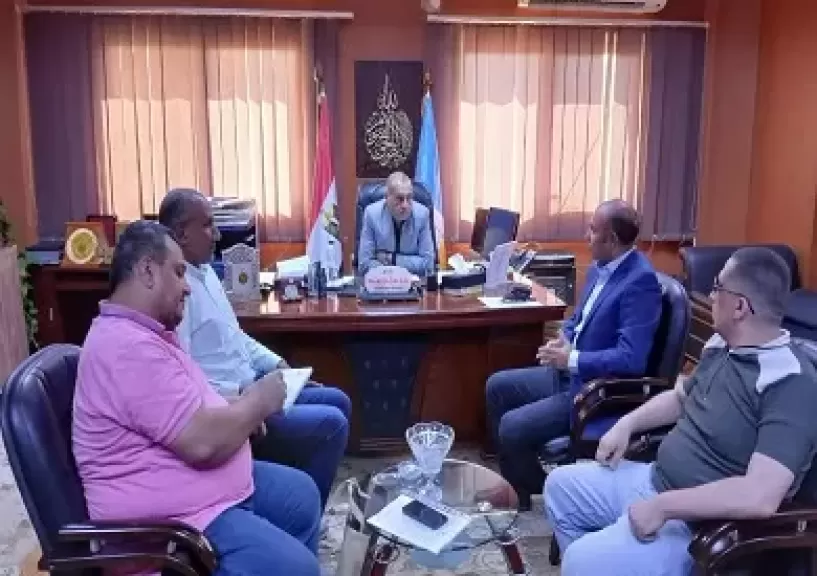 خط أحمر