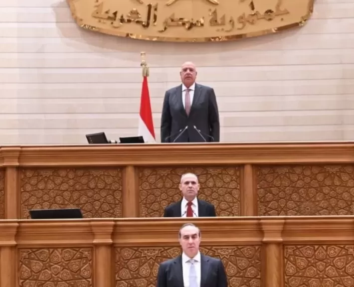 خط أحمر