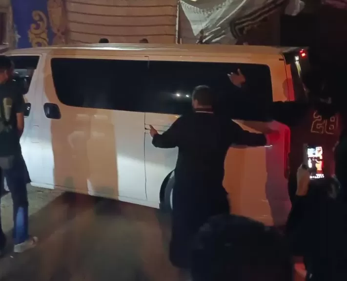 خط أحمر