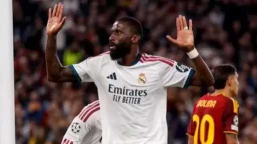 ريال مدريد يقلب الطاولة على روما بريمونتادا مثيرة في دوري أبطال أوروبا