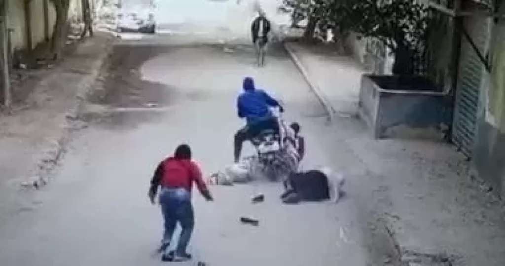 خط أحمر