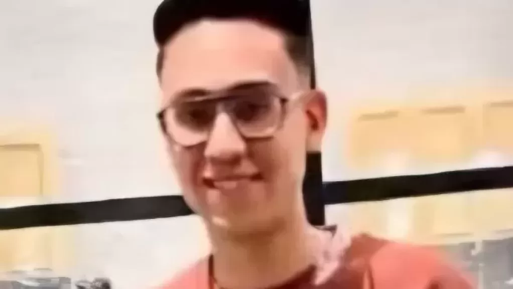 خط أحمر