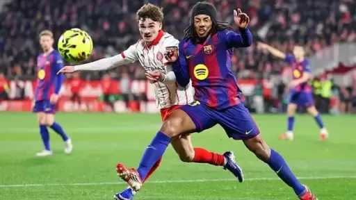 برشلونة يكتسح بيتيس بخماسية ويواصل الانطلاق بصدارة الدوري الإسباني