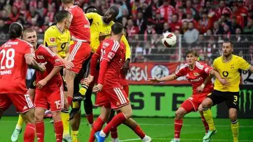 دورتموند يكتفي بالتعادل مع يونيون برلين في الدوري الألماني