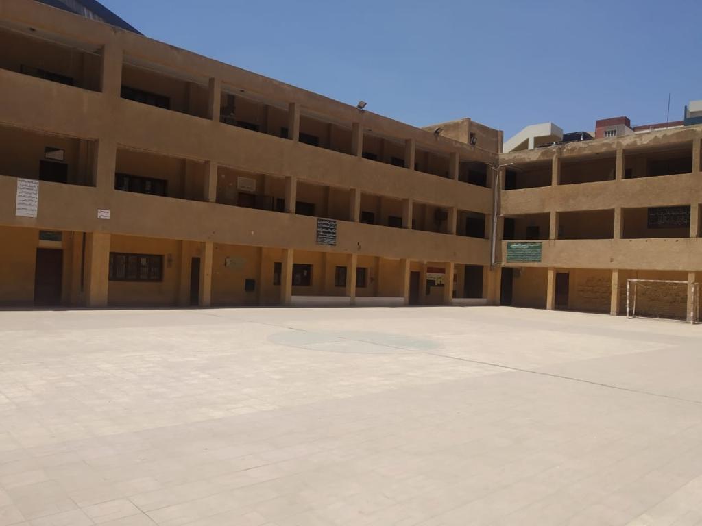 8c5dc158621bfb7cd25d1e315a64fc63.jpg
