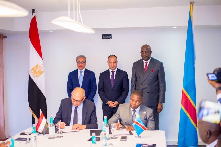 edab7ba7e203cd7576d1200465194ea8.jpg
