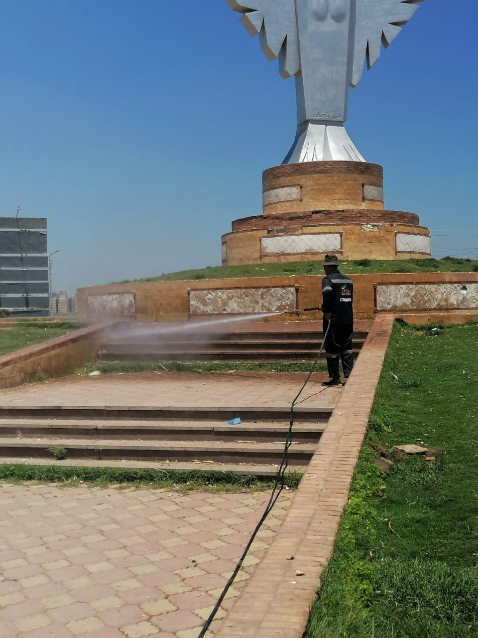 9de9d9b3985b.jpg