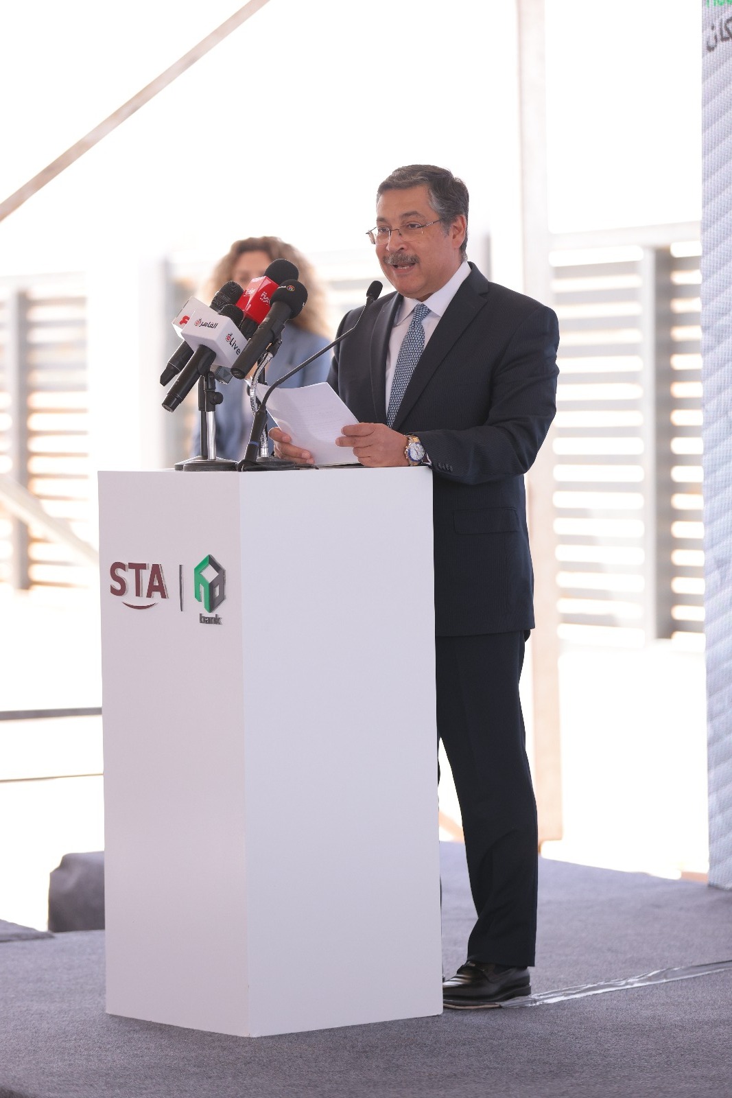 8ce9da3065a5.jpg