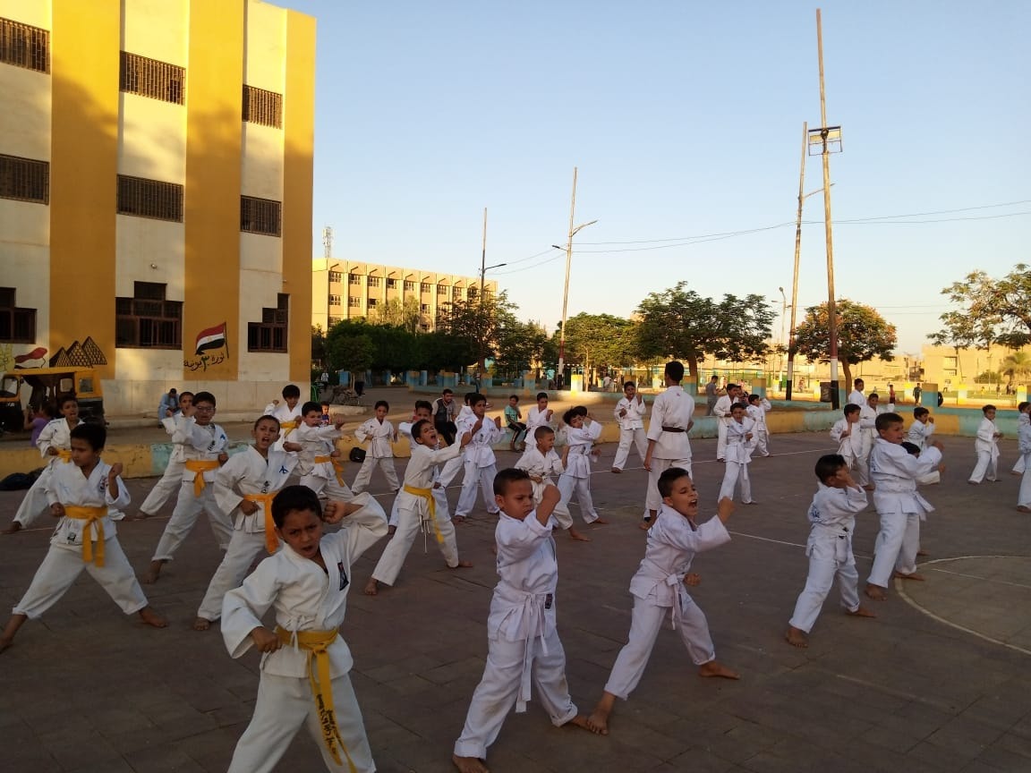63ff4d505cf715459628b697e3602c09.jpg