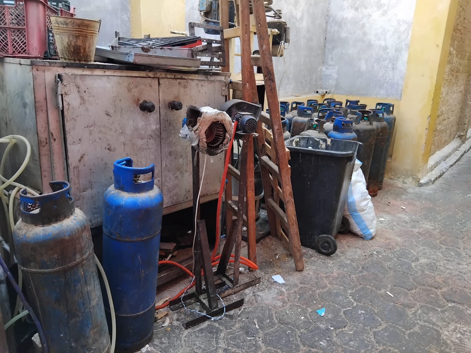 edab7ba7e203.jpg