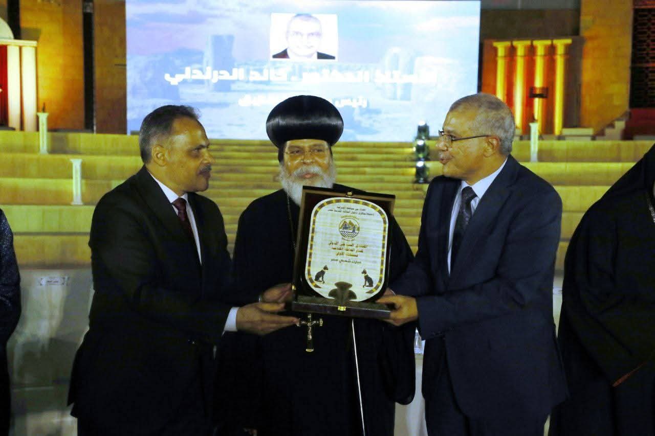 fe5df232cafa.jpg