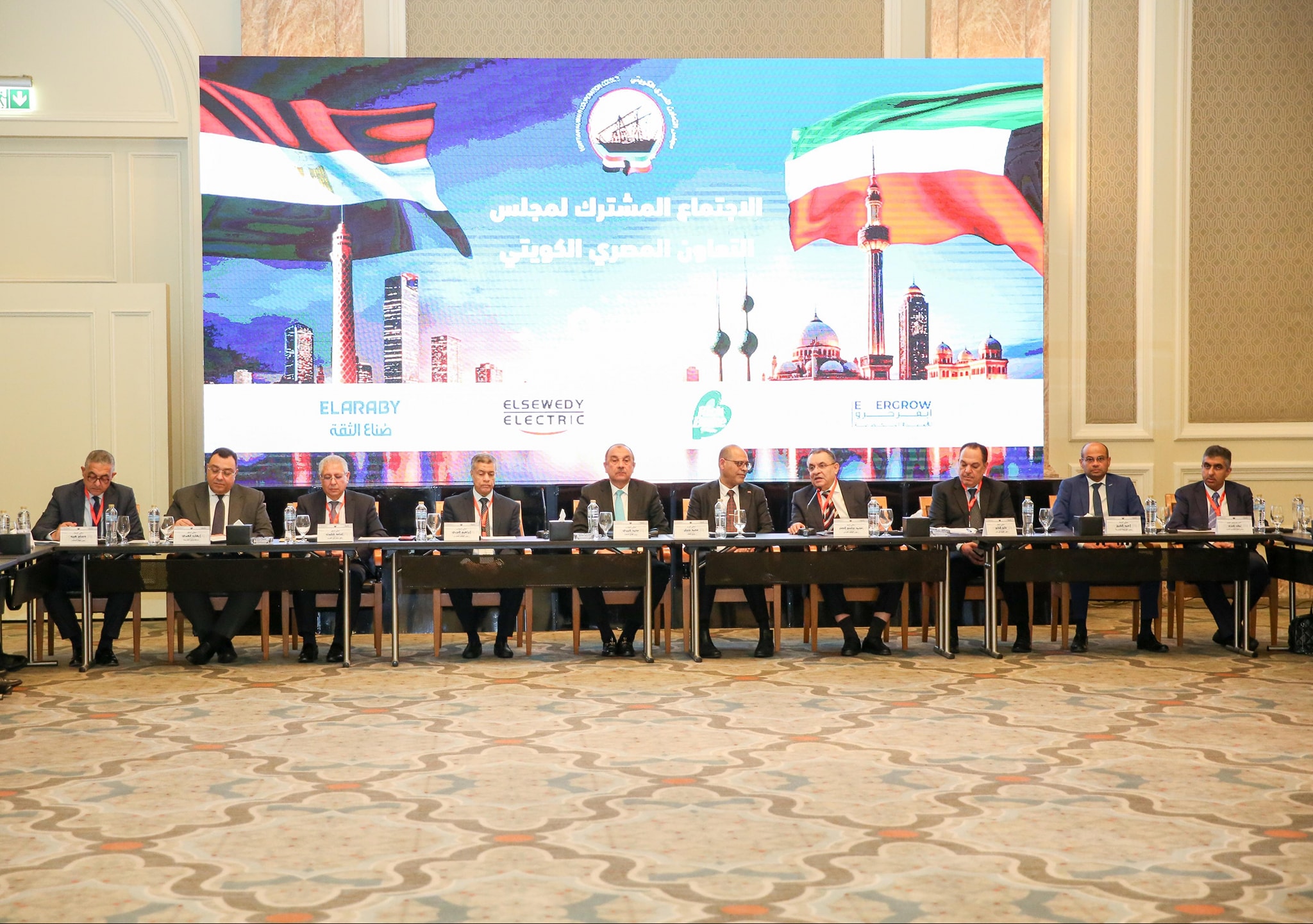 6eca3fd163e6.jpg